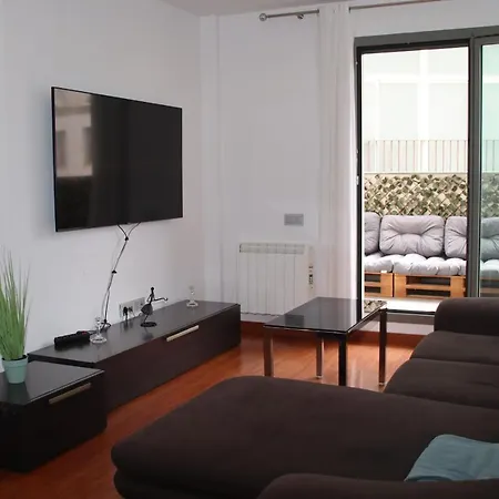 Pompeu Fabra Apartman *